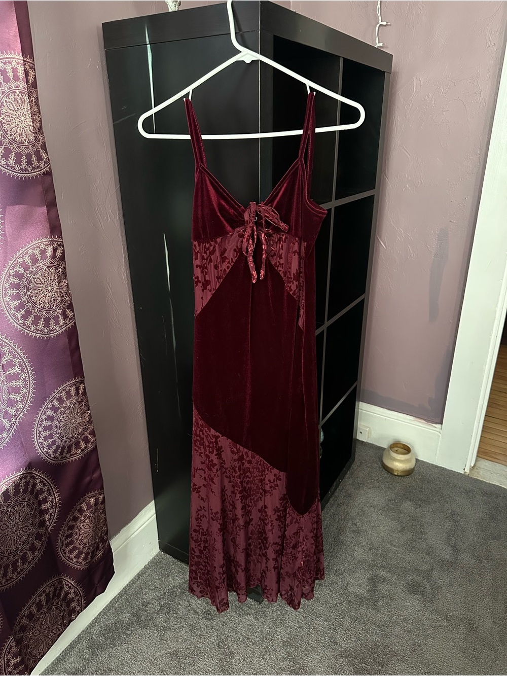 Cider Burgundy Velvet & Lace Tie-Front Slip Dress